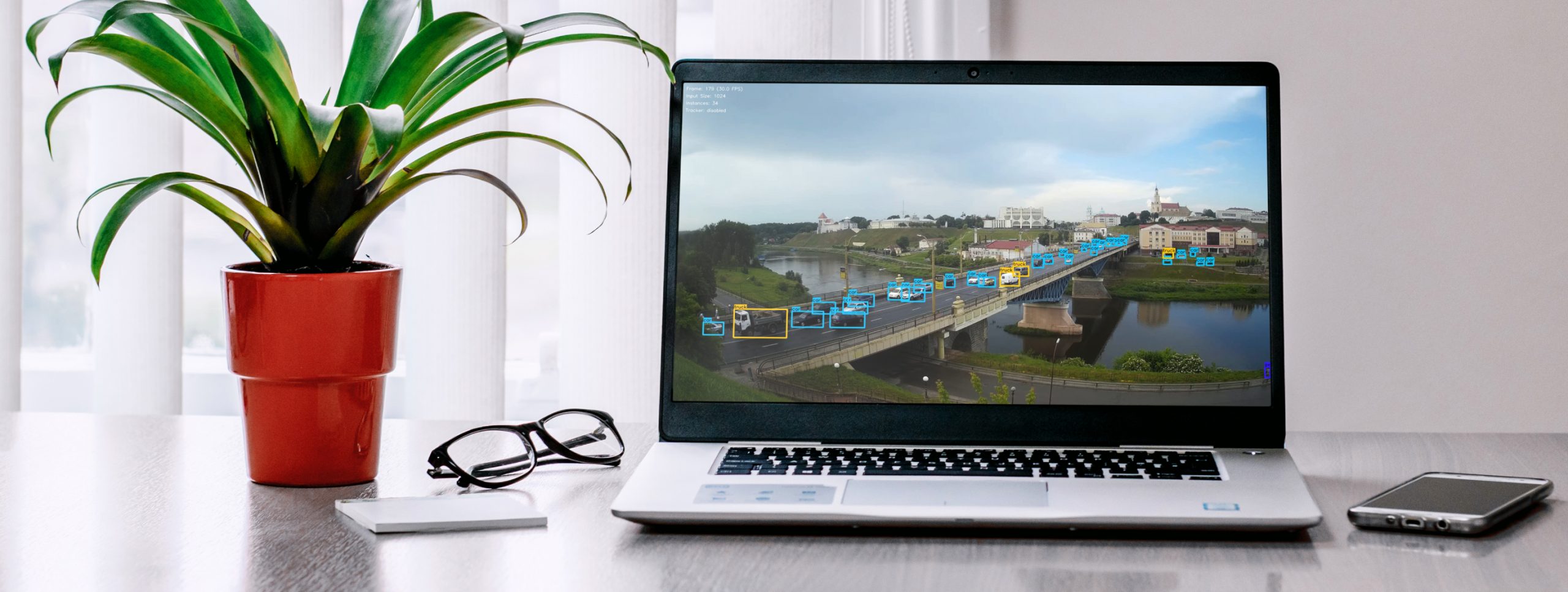 Computer Vision use case: how object detection can help you in traffic analysis?