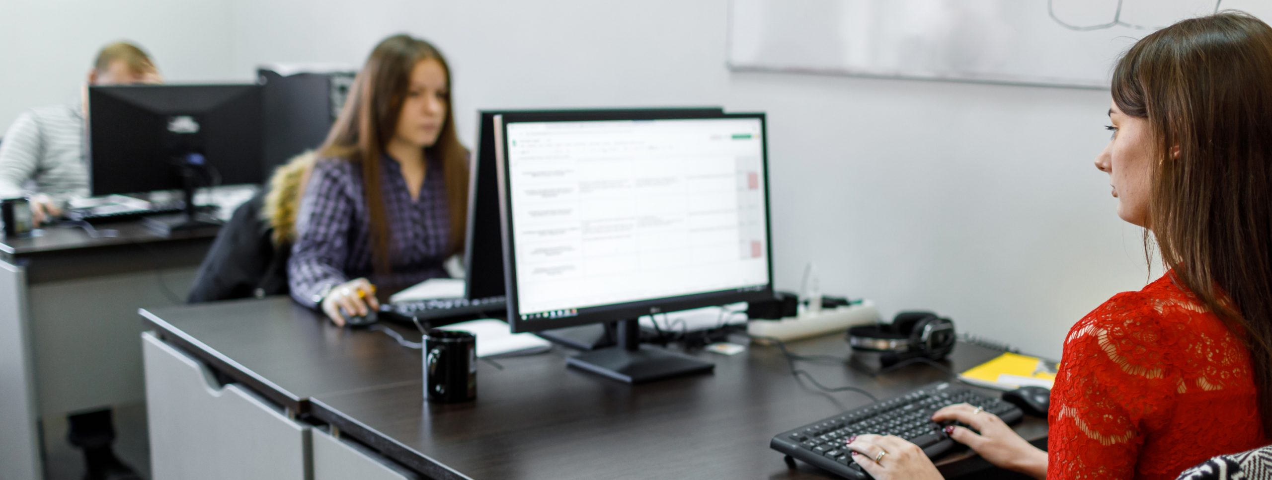 Software testing using Agile and Waterfall methodologies